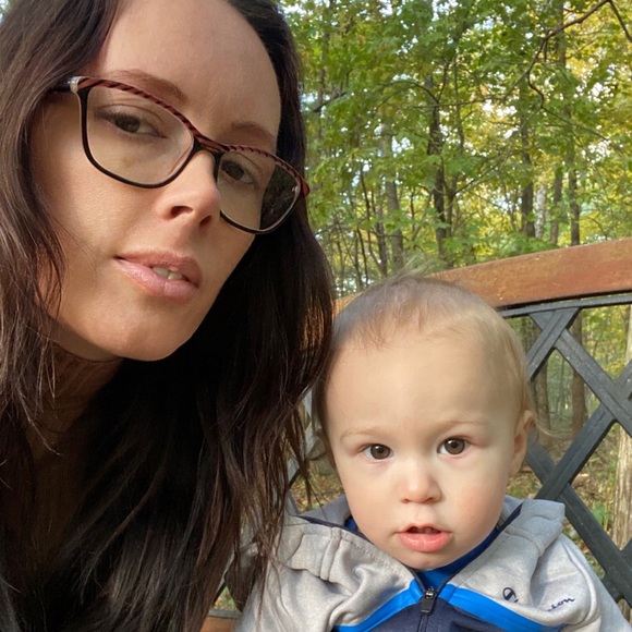 Meet your Posher, Amie - Picture 3 of 6